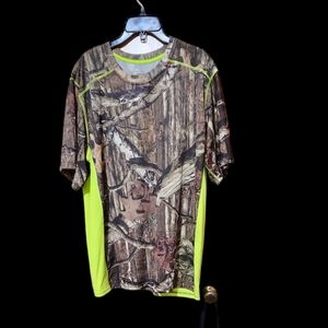 Epic men's loose tee camouflage and yellow